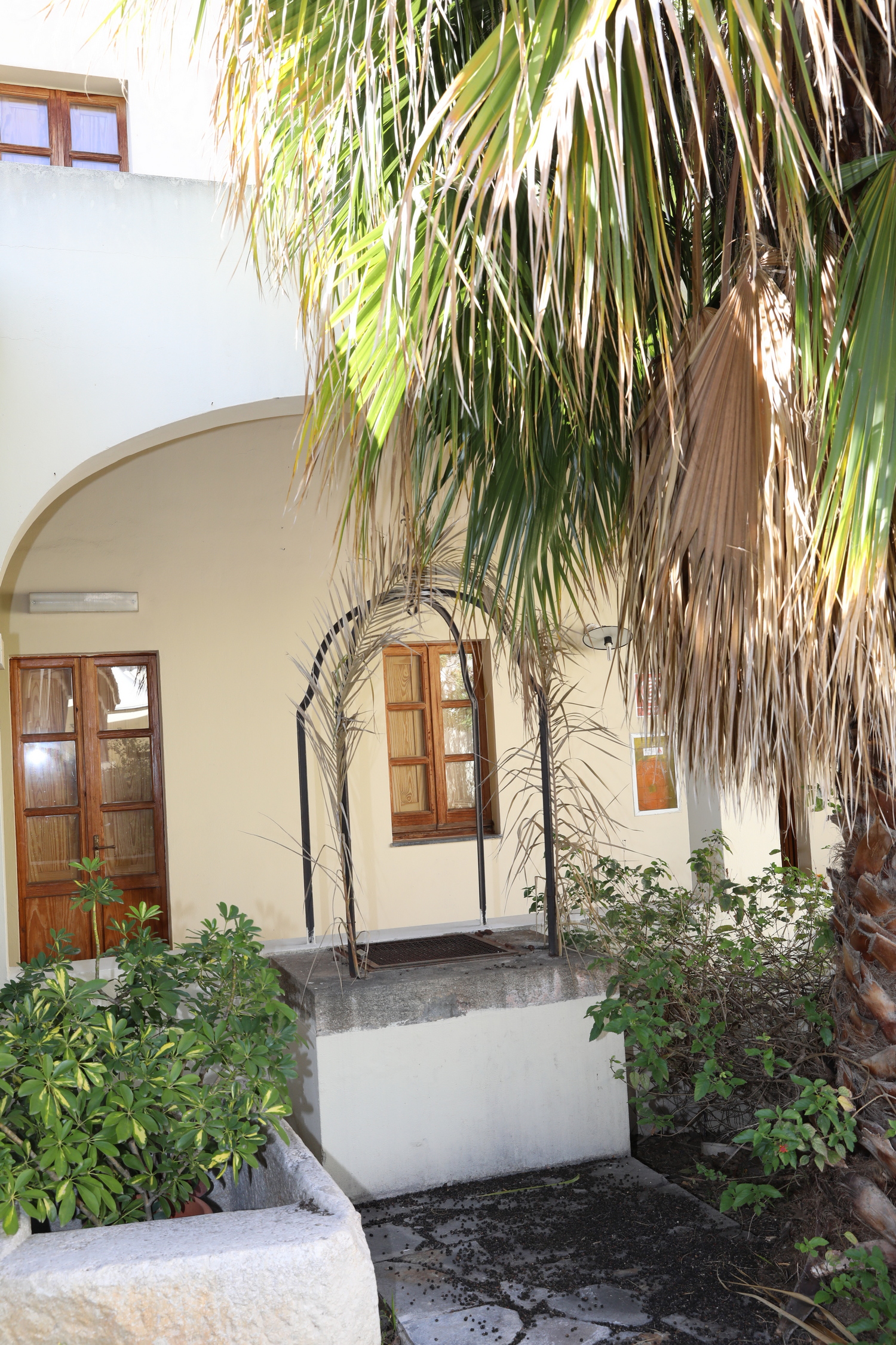 Filare e tessere: colorare e intrecciare culture.